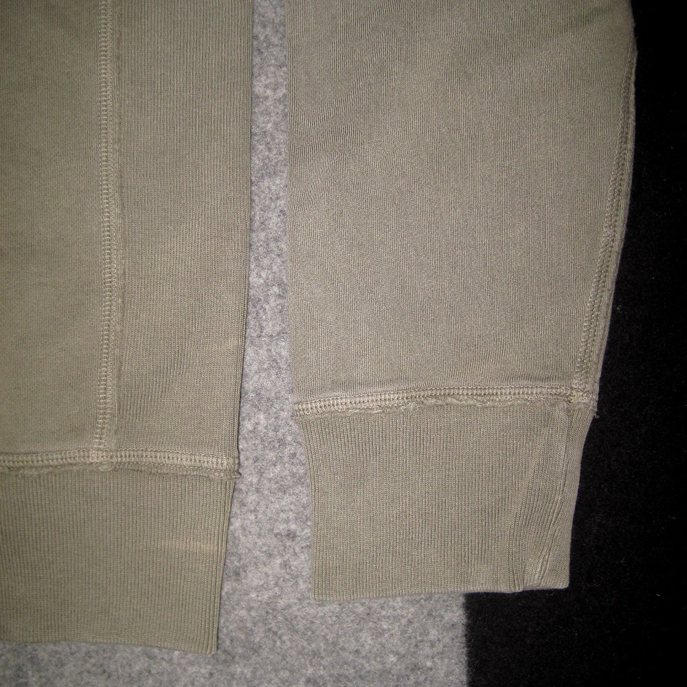 Express Pigment Dyed Crew Pullover Sweatshirt - image 7